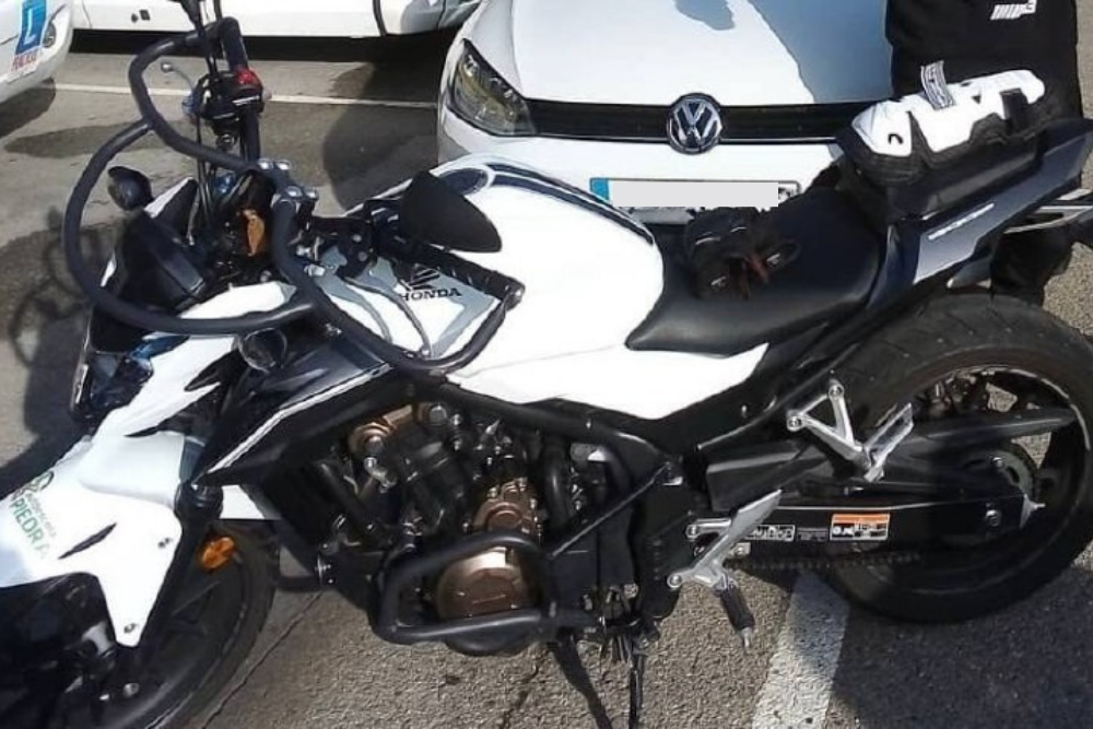 Consigue tu Permiso A1 en Terrassa y empieza a conducir motos de hasta 125cc. Formación rápida, segura y pensada para principiantes.
